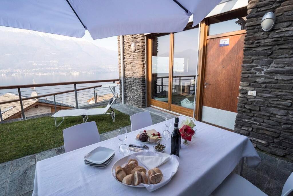 Magic Lake View With Beautiful Pool Area Bellano Exterior photo